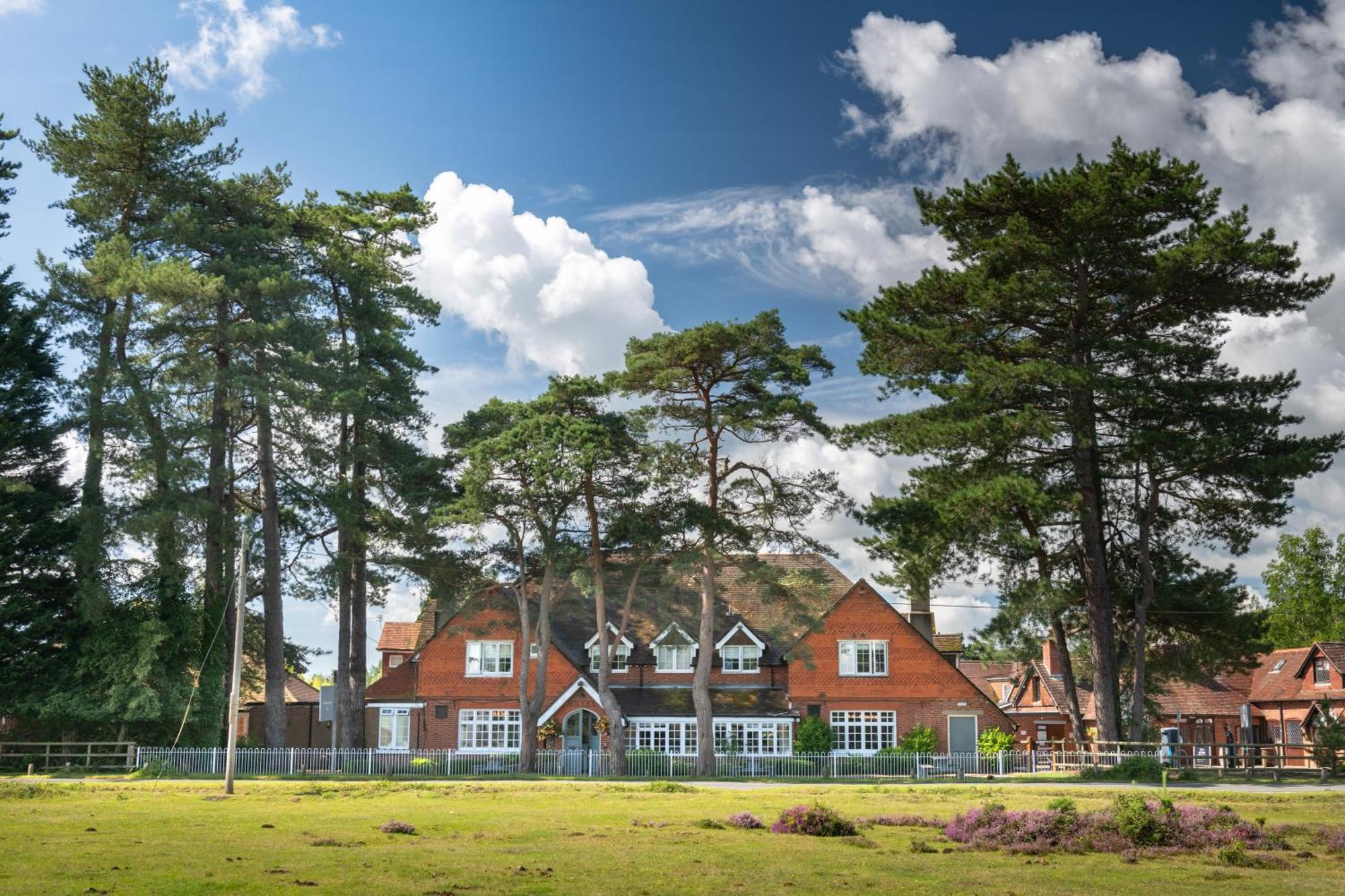 Beaulieu Hotel Lyndhurst Exterior photo